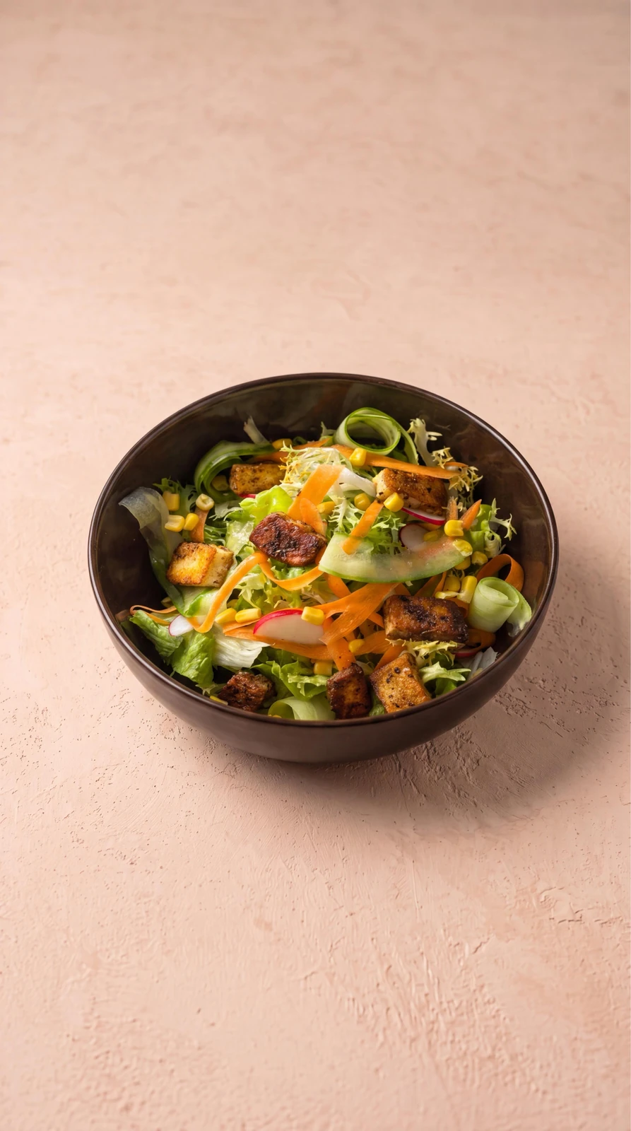 Kıbrıs Peynirli Salata